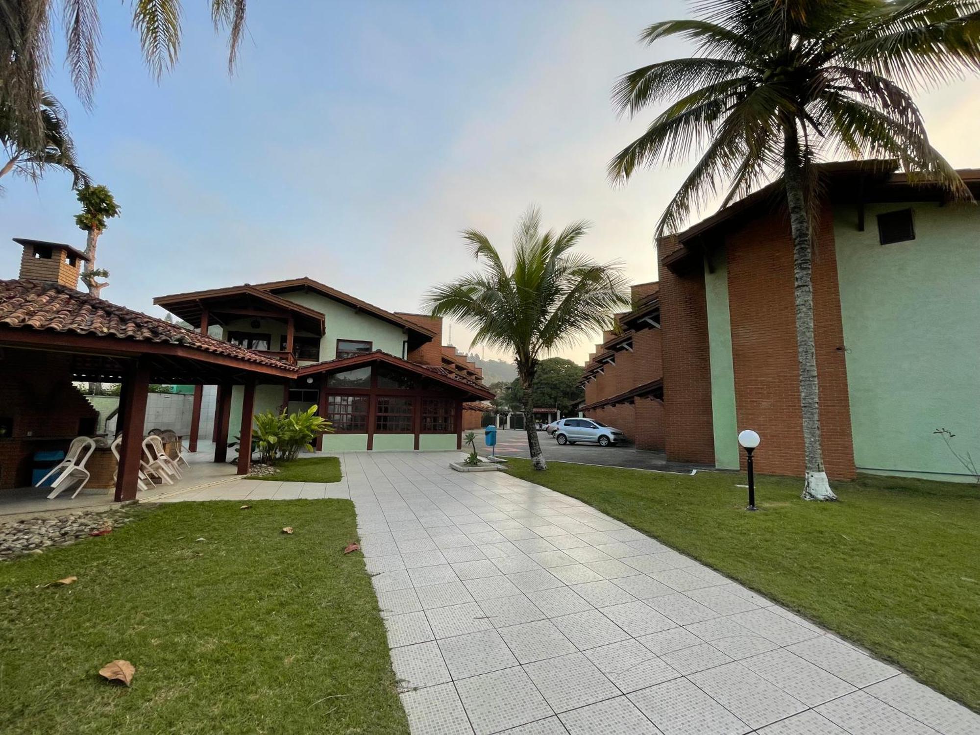 Pe Na Areia Na Praia Das Toninhas - Villagio 24 Porto Feliz Ubatuba Zewnętrze zdjęcie